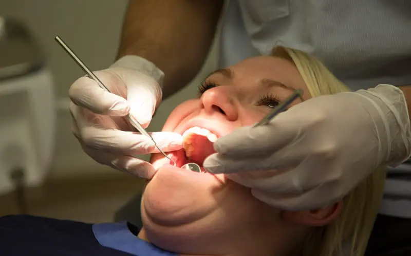 A Comprehensive Guide to Dentures